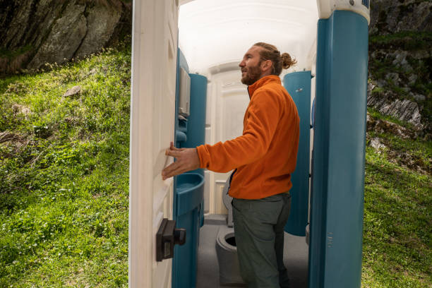 Best Construction site porta potty rental  in Edgewood, OH